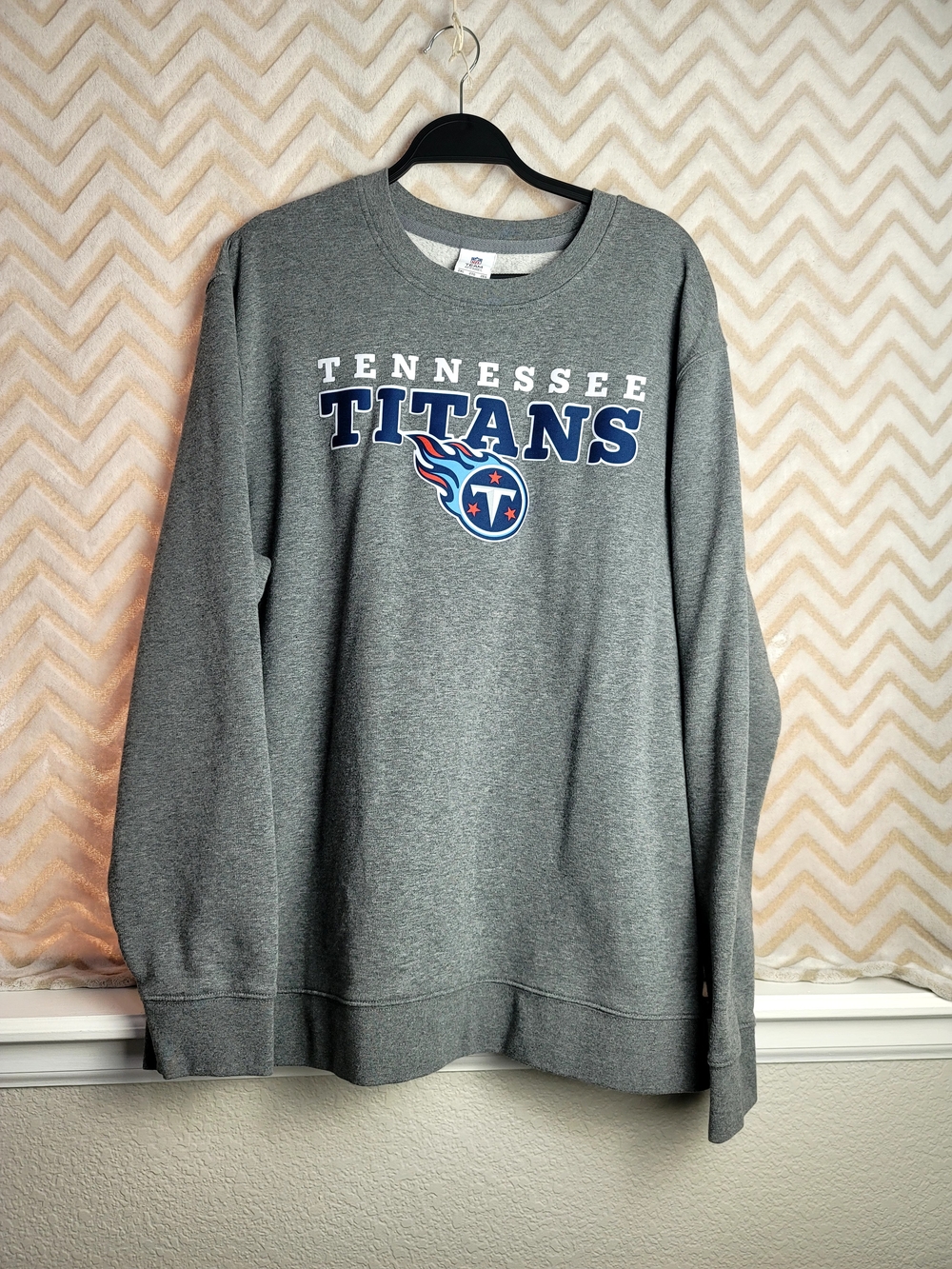 Tennessee Titans Gray Crewneck Sweatshirt - Classic Team Pullover